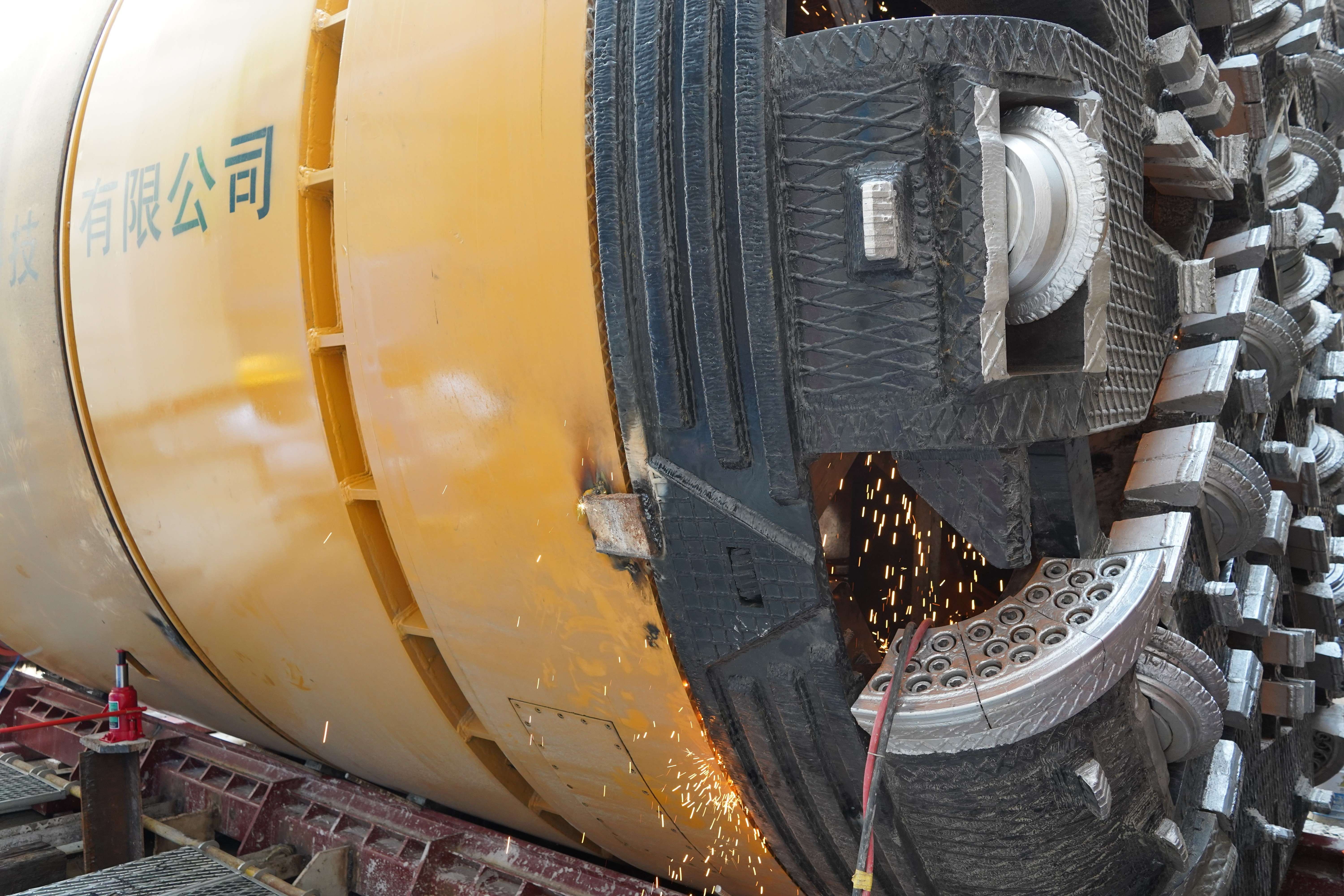 micro tunneling yaw control protects pipe joints – CEGC